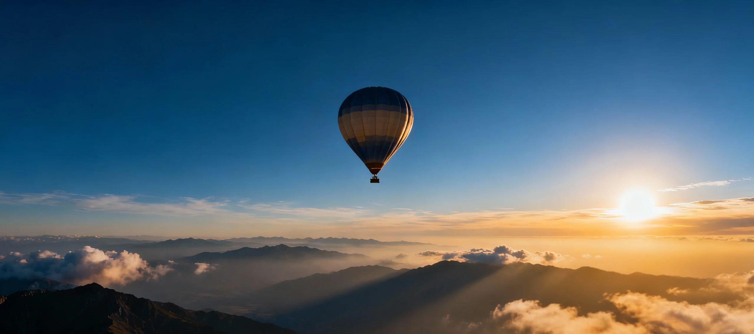 mongolfière-au-dessus-des-nuages